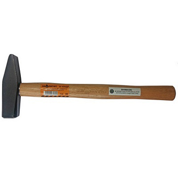 Молоток слесарный Квалитет 600 гр M-600ДР